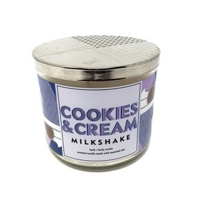 Bath & Body Works Cookies & Cream Milkshake 3-Wick Candle – Dessert Scent